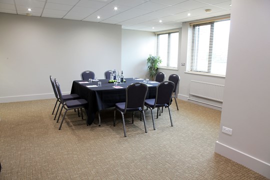 Wilberforce Room / Small closed boardroom